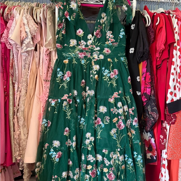 JessaKae Dresses & Skirts - JessaKae Green Floral Maxi Dress